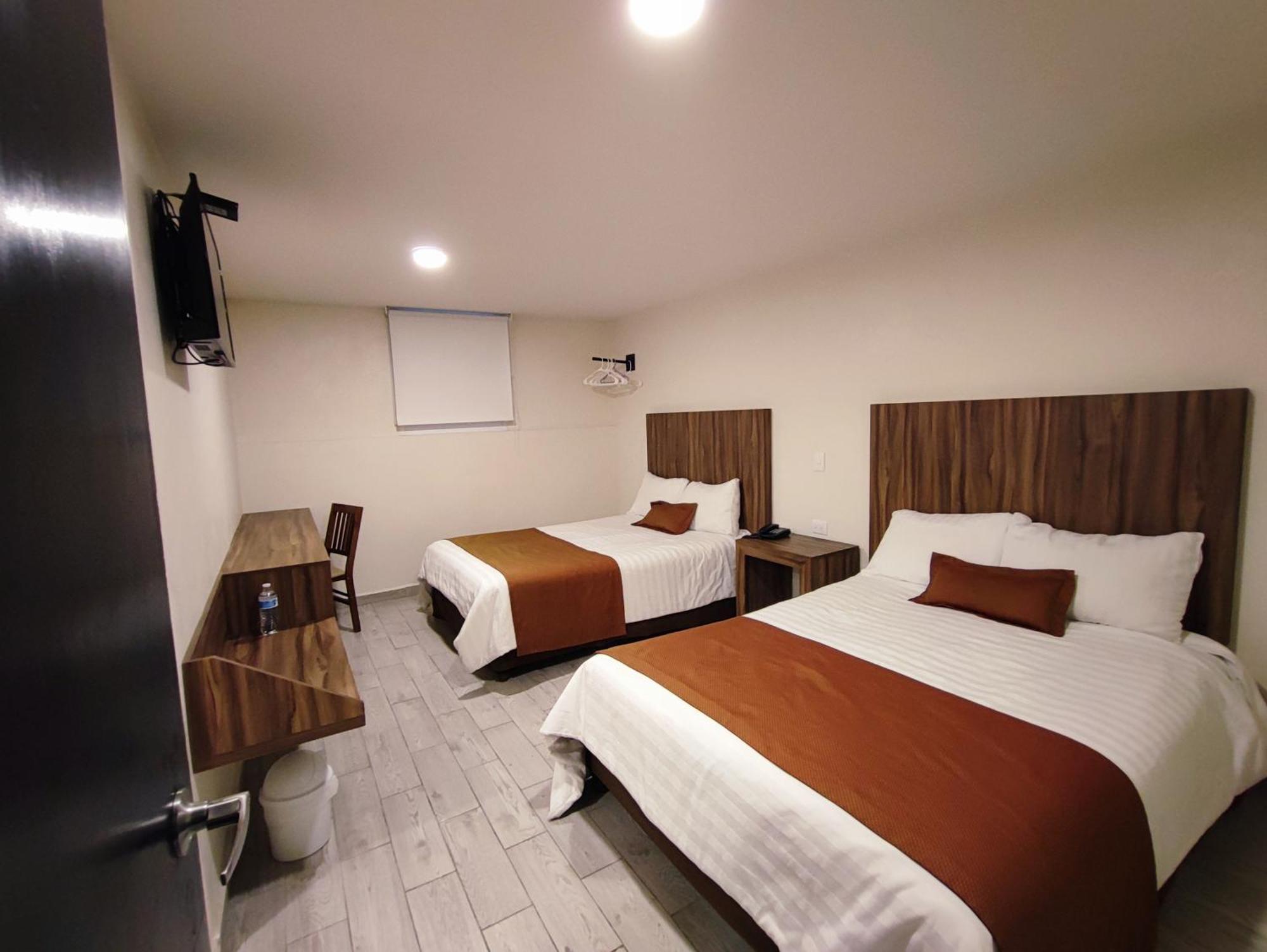 Hotel Plaza Morelos Toluca Exterior photo